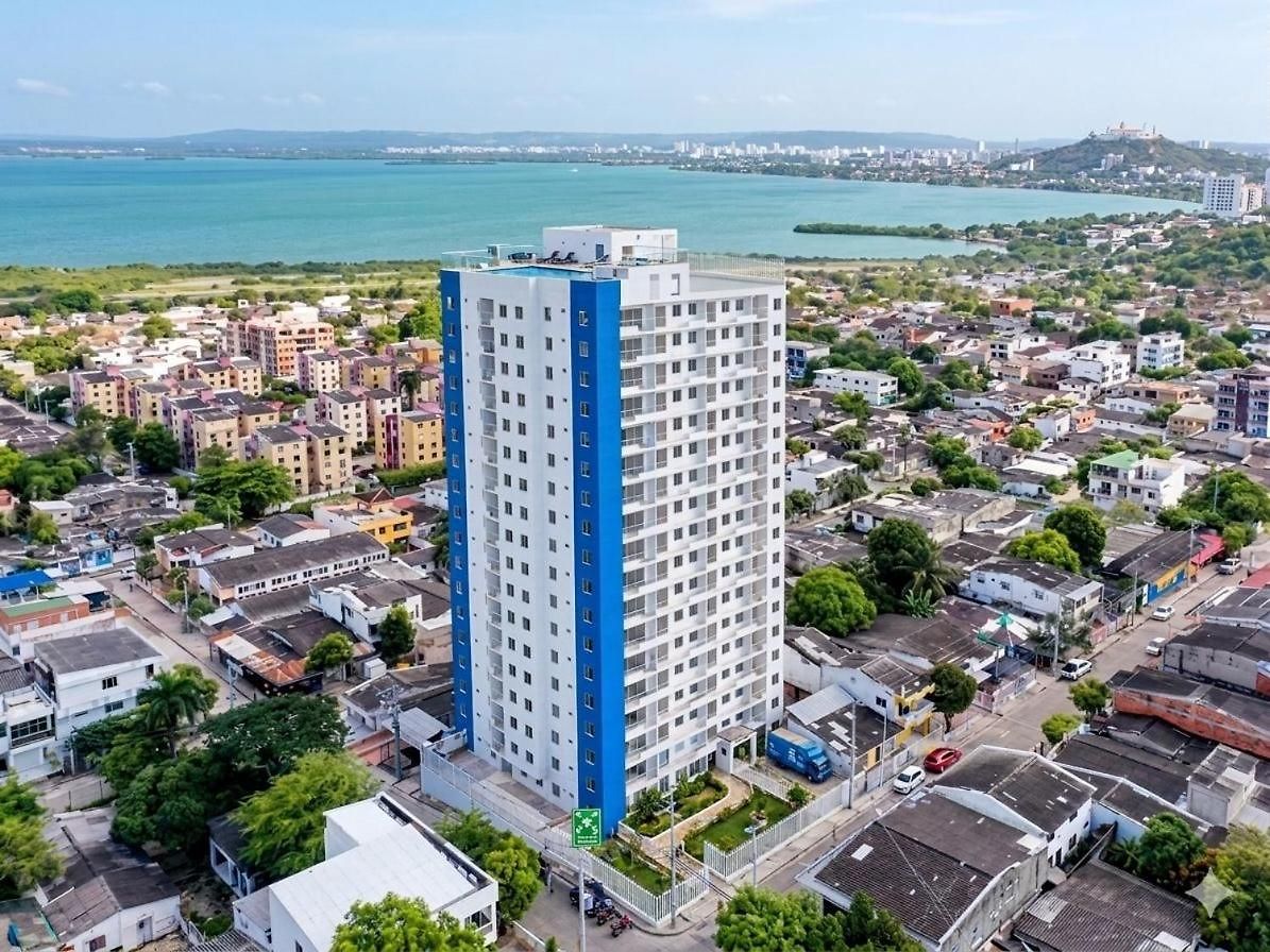 View 17, Modern, 5 Min From Rafael Nuñez Airport Apartamento