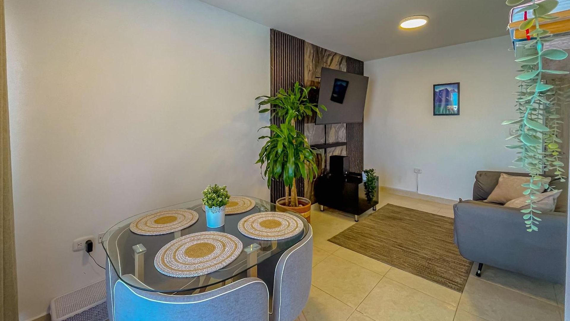 View 17, Modern, 5 Min From Rafael Nuñez Airport Apartamento