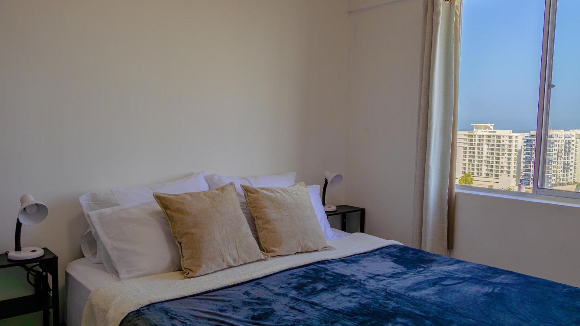 View 17, Modern, 5 Min From Rafael Nuñez Airport Apartamento