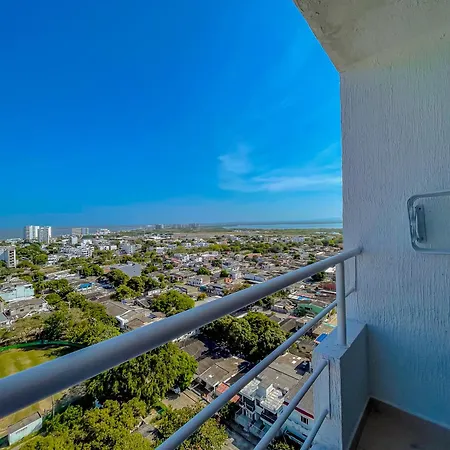View 17, Modern, 5 Min From Rafael Nuñez Airport