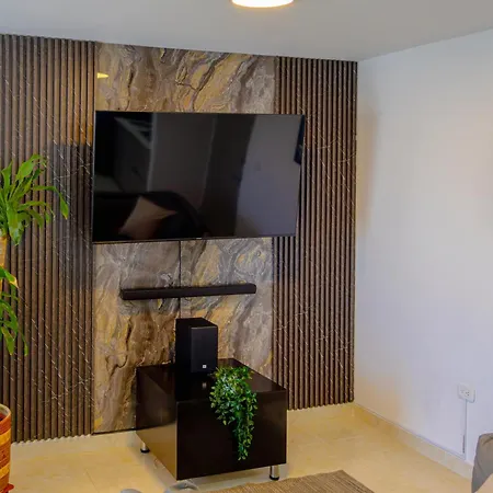 View 17, Modern, 5 Min From Rafael Nuñez Airport Apartamento *