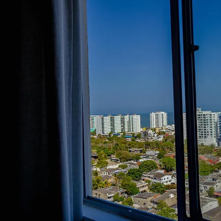 View 17, Modern, 5 Min From Rafael Nuñez Airport Apartamento