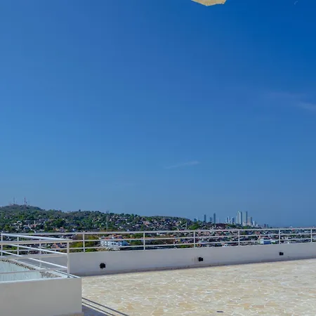 Apartamento View 17, Modern, 5 Min From Rafael Nuñez Airport